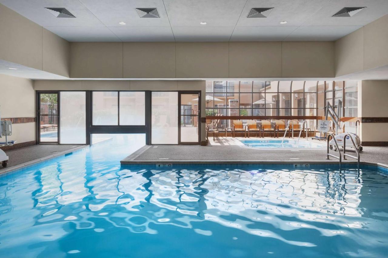 Hotel Sonesta Select Newport Middletown Extérieur photo