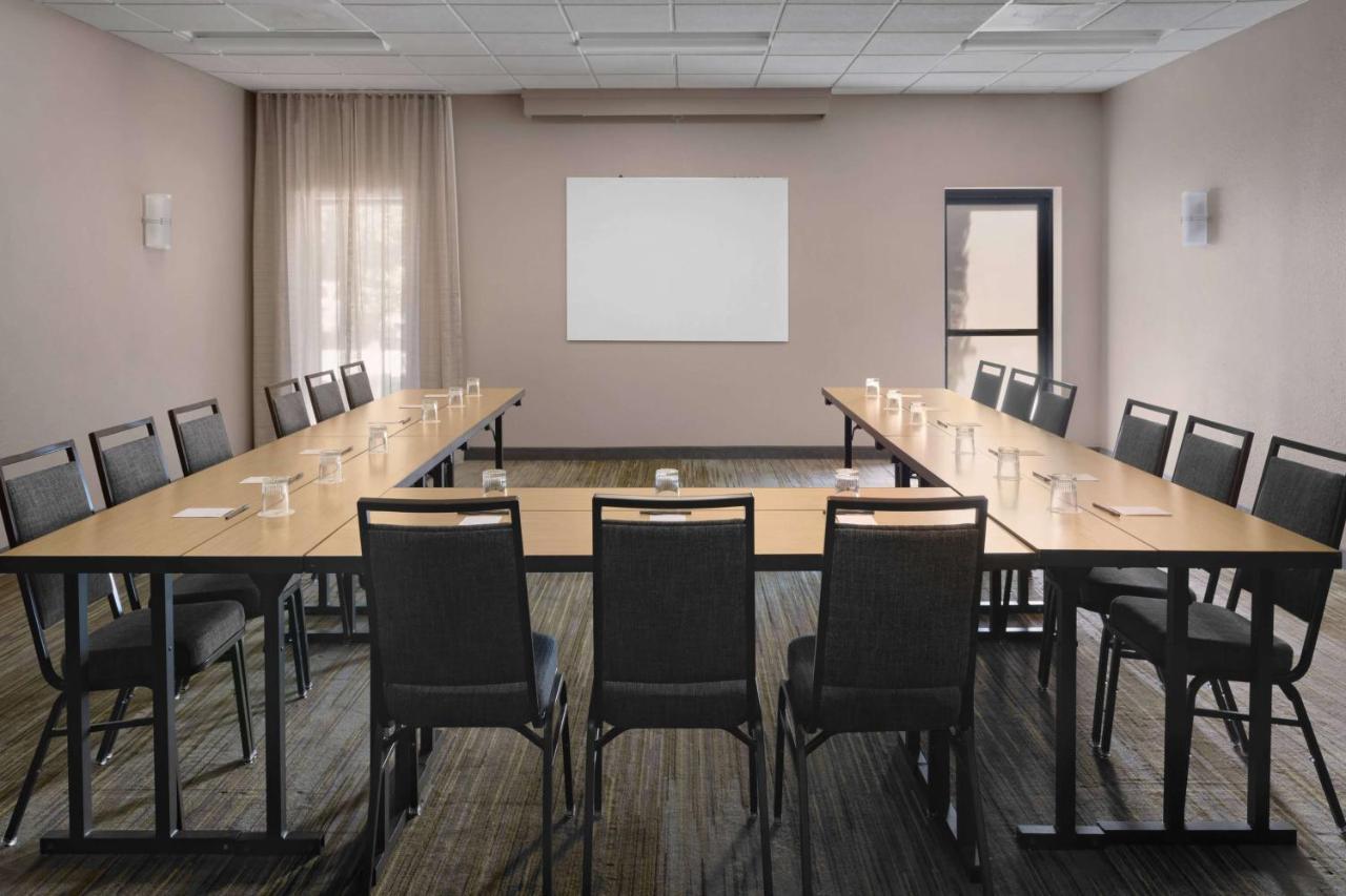 Hotel Sonesta Select Newport Middletown Extérieur photo